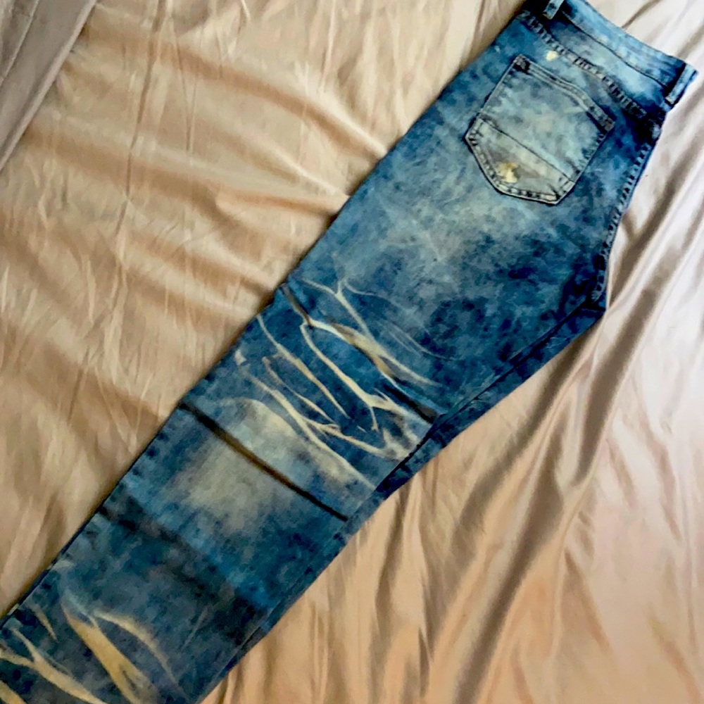 GSTR JEANS